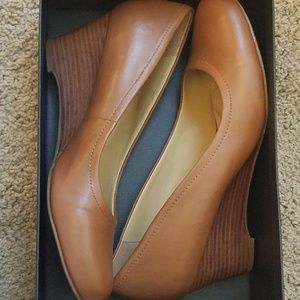 Naturalizer Tan Leather Wedge Heels